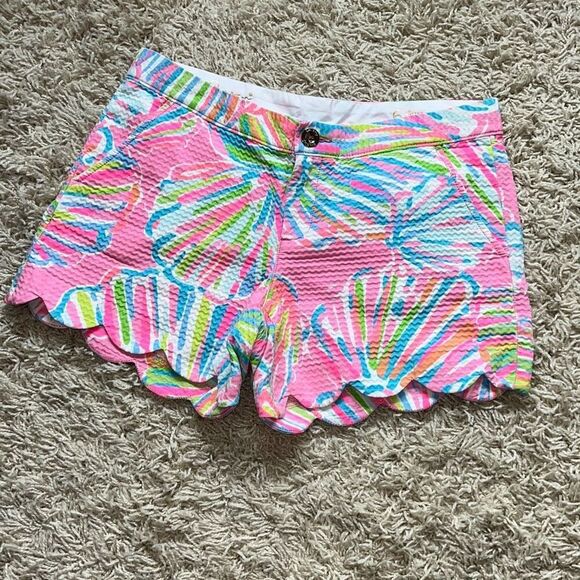 Lilly Pulitzer The Buttercup Short Scalloped Hem Women’s Size 6 - Picture 1 of 14